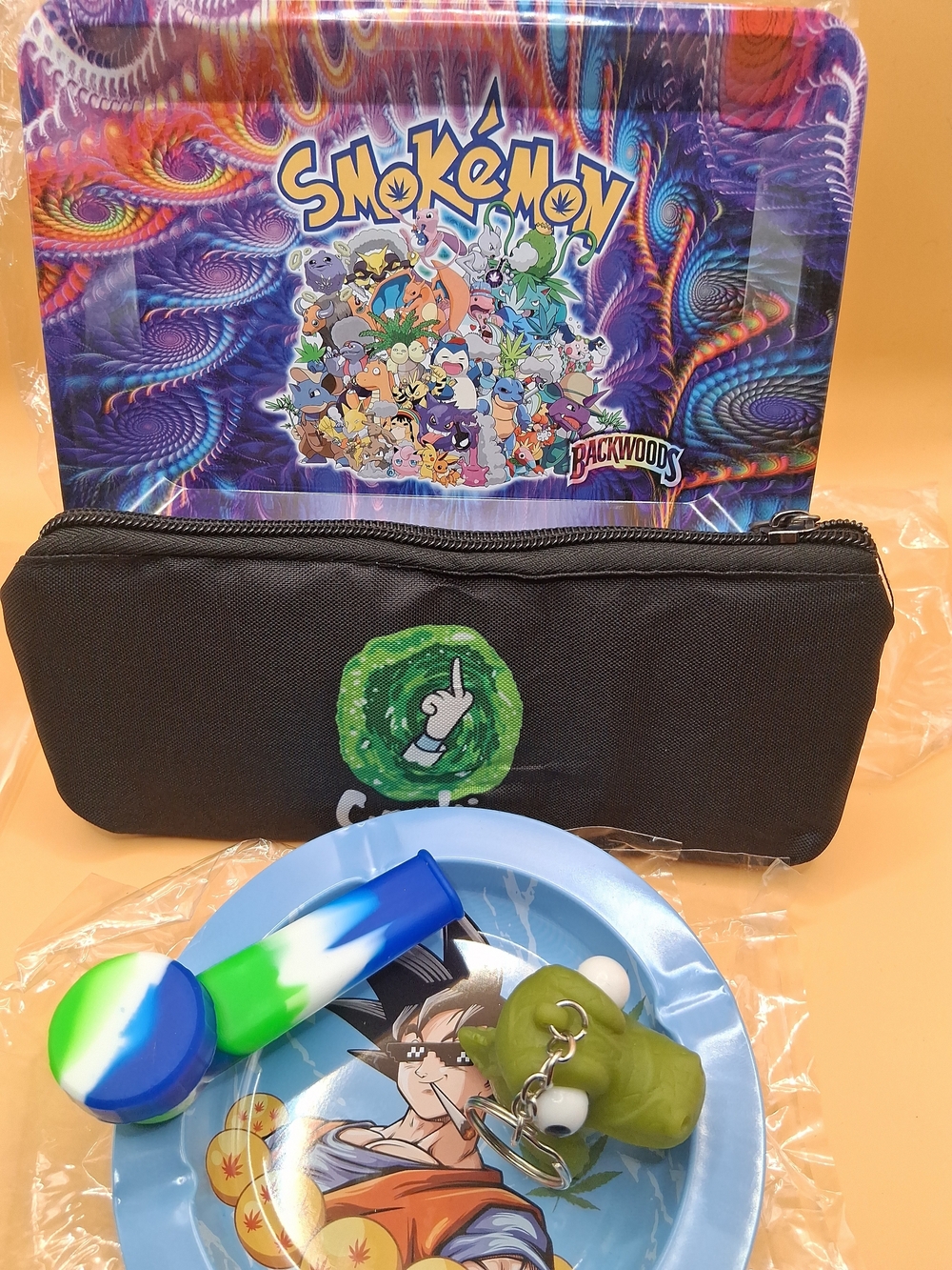 Smokemon Rolling tray gift set 👽